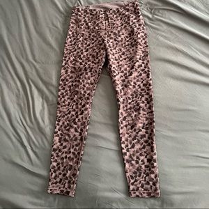 Cheetah leggings